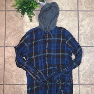 AMERICAN EAGLE OUTFITTERS Lightweight Button Down